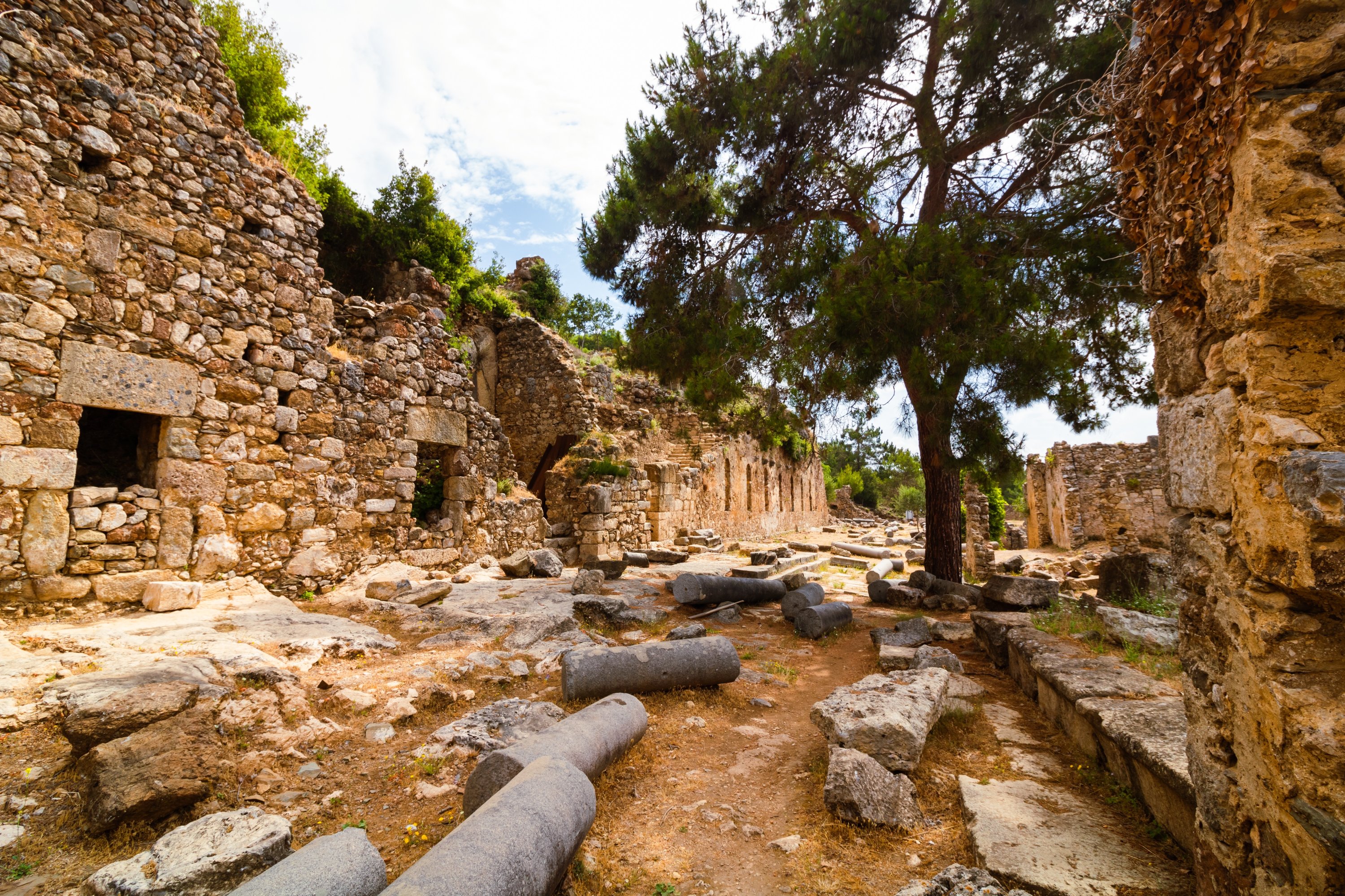 A view from the ruins of the ancient city of Syedra, Antalya, southern Turkey. (Shutterstock)