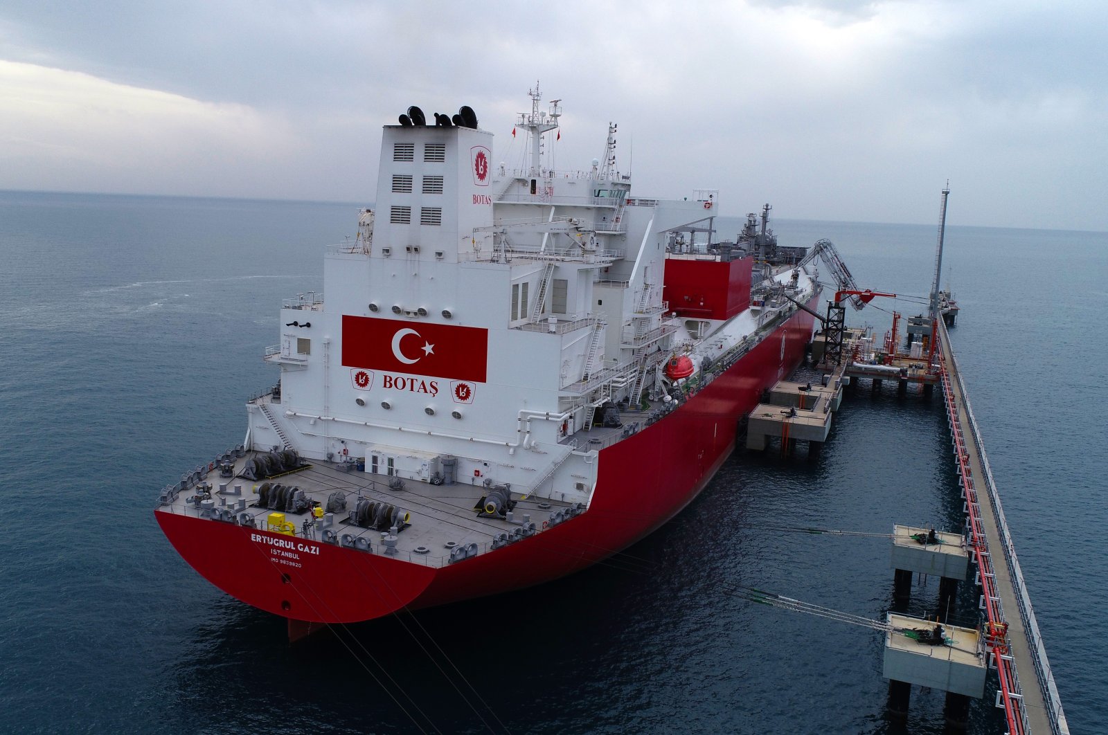 Turkey’s first floating storage and regasification unit (FSRU) Ertuğrul Gazi is seen at the port in Dörtyol in Turkey’s southern province of Hatay, Turkey, Feb. 3, 2022. (IHA Photo)