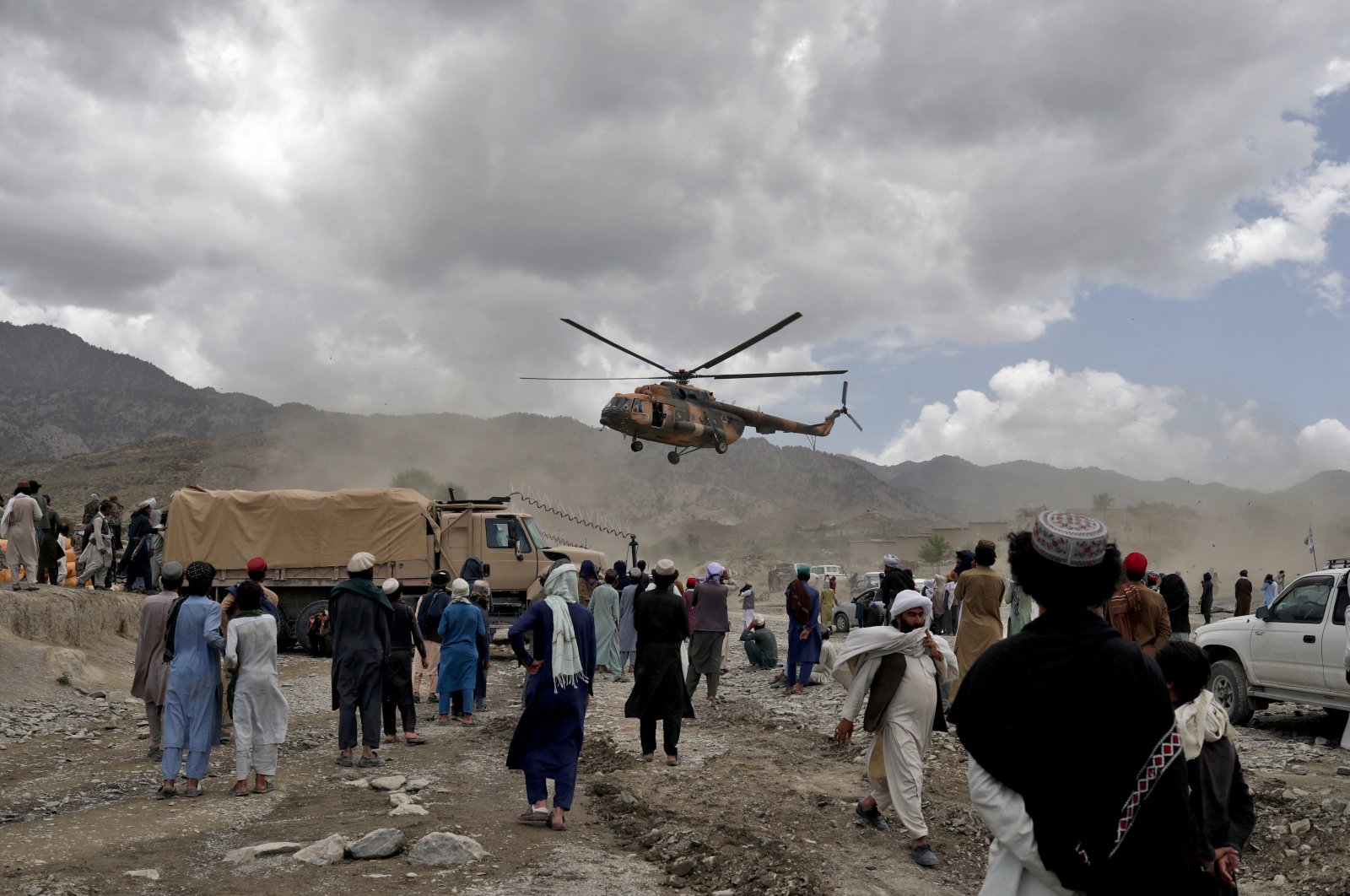 A Taliban helicopter carrying aid lands in an earthquake affected area in Gayan, Afghanistan, June 23, 2022. Picture taken June 23, 2022. (Reuters Photo)