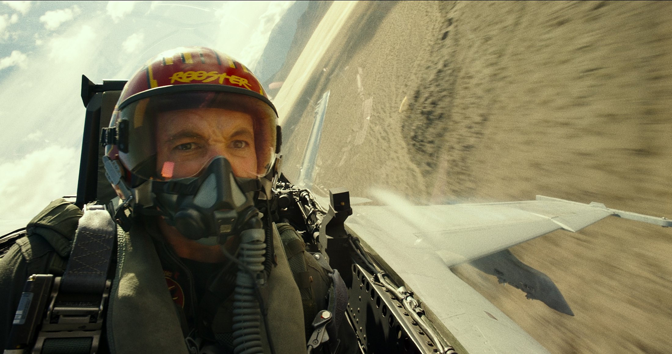 Top Gun: Maverick's Stunts Push the Limits of What Real Pilots Can Do