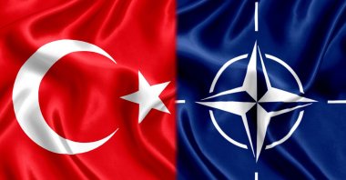 The flags of Turkey (L) and NATO are seen in this photo.(Shutterstock)