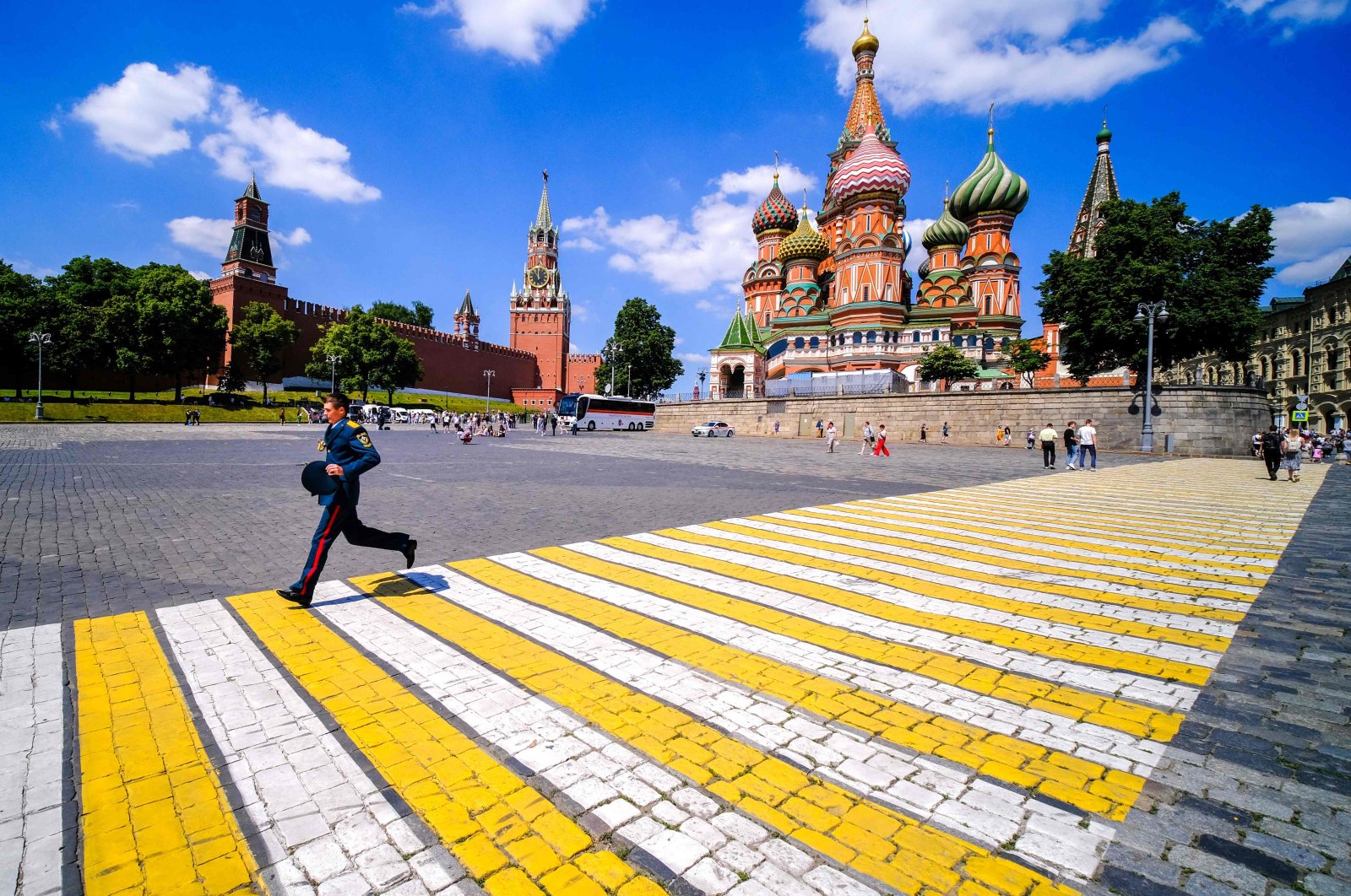 A Russian officer crosses the square in front of Saint Basil&#039;s Cathedral near The Kremlin in Moscow, Russia, June 25, 2022. (AFP Photo)