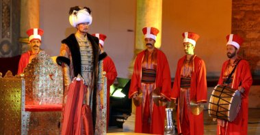 A representation of Wolfgang Amadeus Mozart&#039;s opera &quot;The Abduction from the Seraglio” in Topkapı Palace in Istanbul, June 21, 2006. (Photo by Uğur Can) 