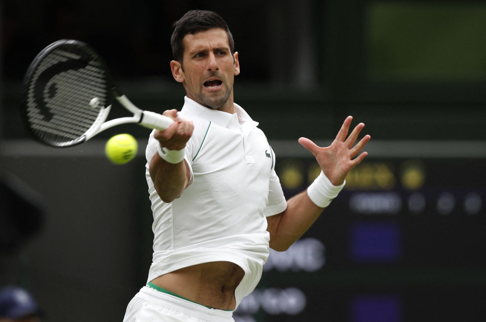 Novak Djokovic in action against Kwon Soon-woo at the Wimbledon Championships, London, England, June 27, 2022. (AFP Photo)