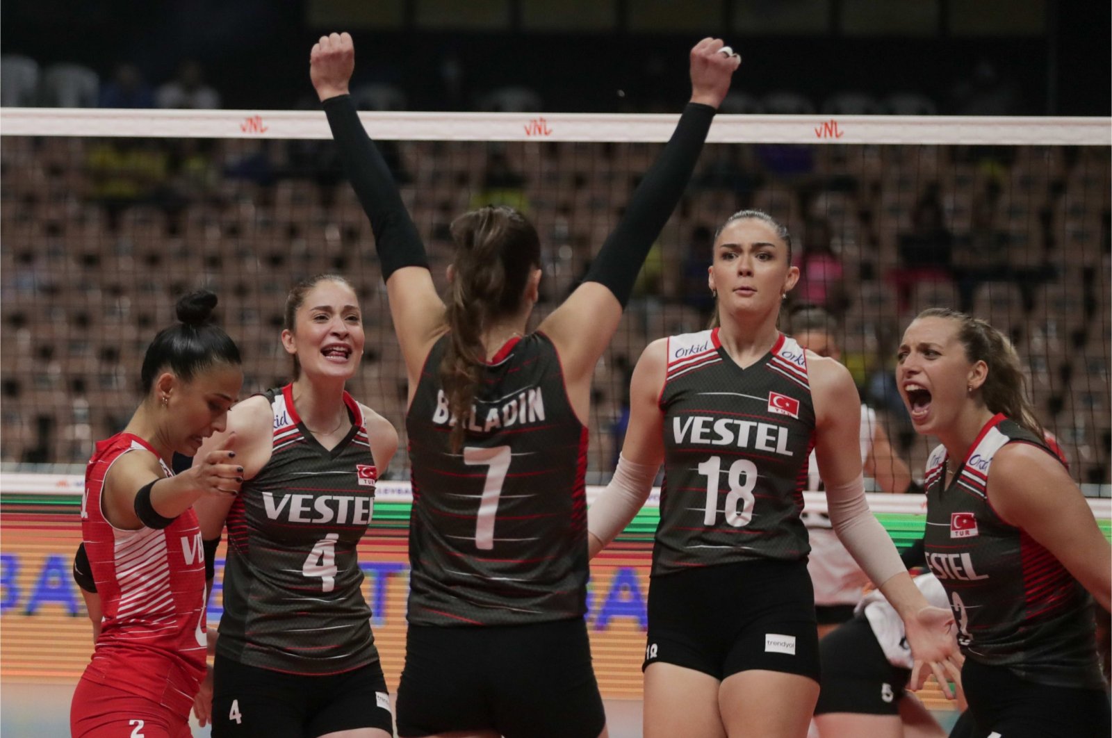 Turkish women&#039;s national volleyball players celebrate a win over Germany, Brasilia, Brazil, June 18, 2022. (DHA Photo)