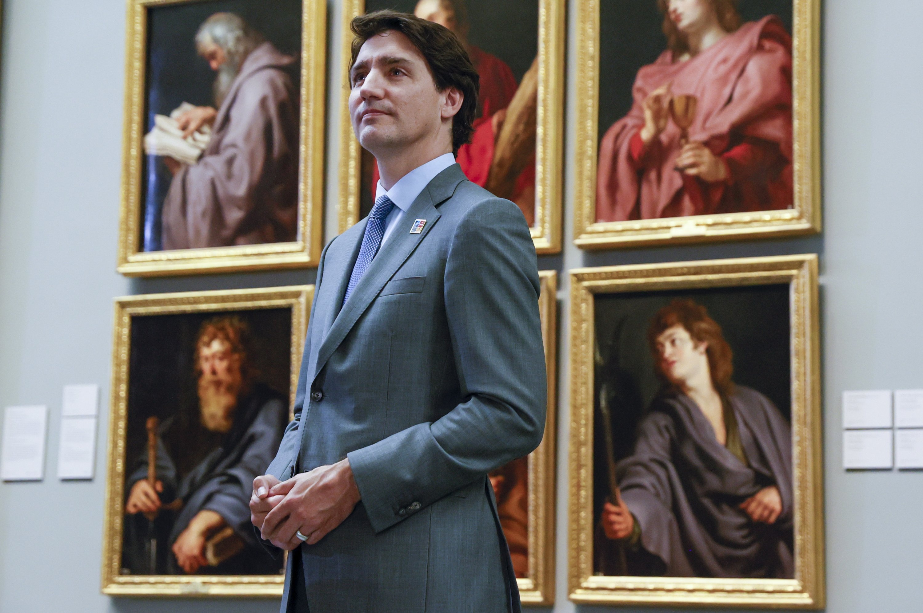 Perdana Menteri Kanada Justin Trudeau tiba di Museum Prado sebelum makan malam pada hari pertama KTT NATO di Madrid, Spanyol, 29 Juni 2022. (EPA Photo)
