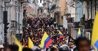 Indigenous people march towards the Carondelet Presidential Palace, Quito, Ecuador, June 27, 2022. (AFP Photo)