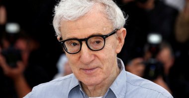 Director Woody Allen poses during a photocall for the film "Cafe Society" out of competition, before the opening of the 69th Cannes Film Festival in Cannes, France, May 11, 2016. (REUTERS)
