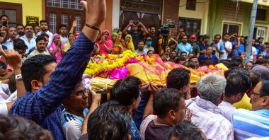 People participate in the funeral procession of tailor Kanhaiya Lal in Udaipur, India, June 29, 2022. (EPA Photo)