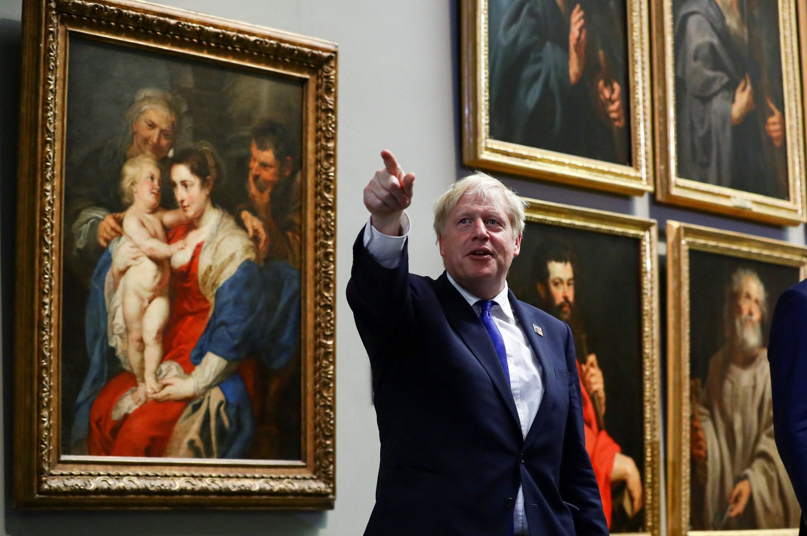 British Prime Minister Boris Johnson attends a dinner at Prado Museum during the NATO Summit in Madrid, Spain. June 29, 2022. (Reuters Photo)