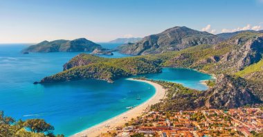 Ölüdeniz beach, Fethiye, Turkey. (Shutterstock Photo)