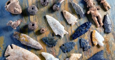 Some Indian artifacts. (Shutterstock) 