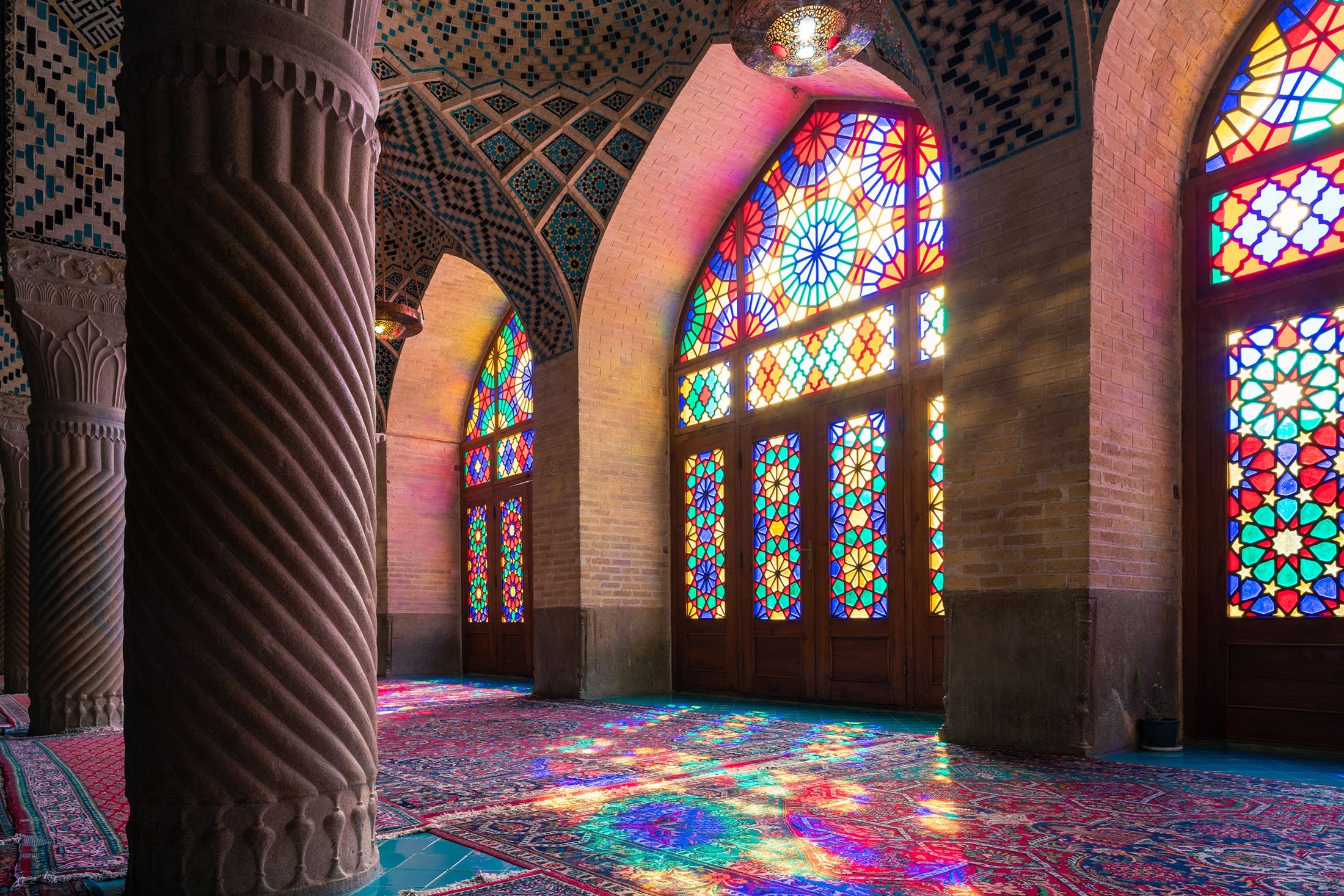 Pada Abad Pertengahan Awal, seni kaca Islam adalah salah satu seni yang paling berkembang.  (Foto Shutterstock)