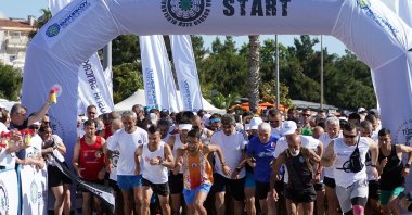Participants run in the Srebrenitsa Bosnian Genocide Memorial Run, in Istanbul, Turkey, July 3, 2022. (IHA Photo)