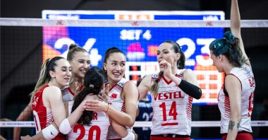 Turkish players celebrate a point against Team USA in the Nations League, Calgary, Canada, July 2, 2022. (IHA Photo)