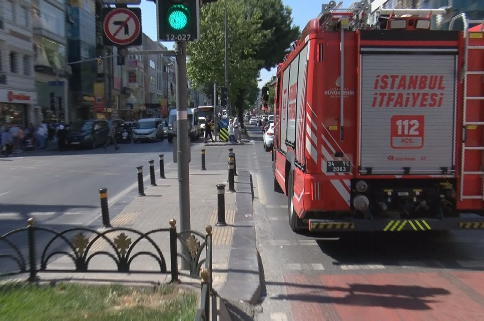 Istanbul menguji lampu lalu lintas otomatis untuk keadaan darurat