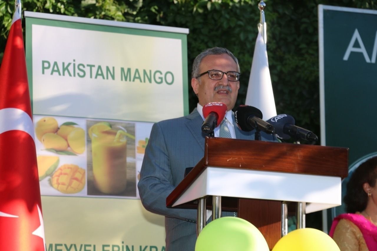 Pakistan&#039;s ambassador to Turkey, Syrus Sajjad Qazi, at the Mango Festival in Ankara, Turkey, July 4, 2022. (Courtesy of the embassy)
