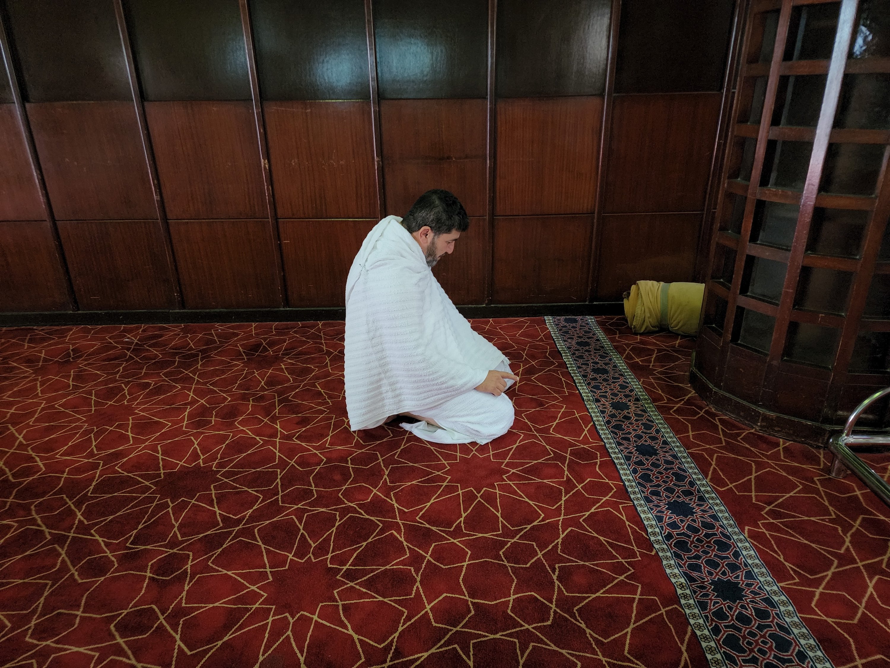 Adam Muhammed praying in Mecca, Saudi Arabia, July 5, 2022. (AA Photo)
