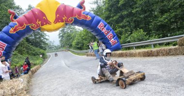 A racer participates in the 12th Red Bull Formulaz, Rize, Turkey, Aug. 22, 2022. (DHA Photo)