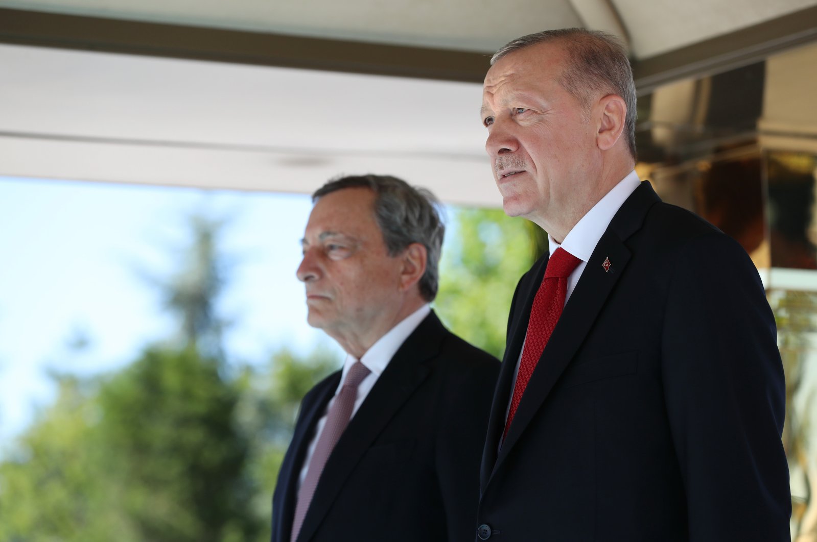 President Recep Tayyip Erdoğan (R) and Italian Prime Minister Mario Draghi at the Presidential Complex, Ankara, Turkey, July 5, 2022. (AA Photo)