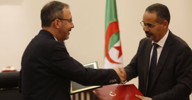 Sports Minister Mehmet Kasapoğlu (L) and his Algerian counterpart Abdel Razzaq Sabbak shake hands after signing a series of agreements, Algiers, Algeria, July 5, 2020. (AA Photo)