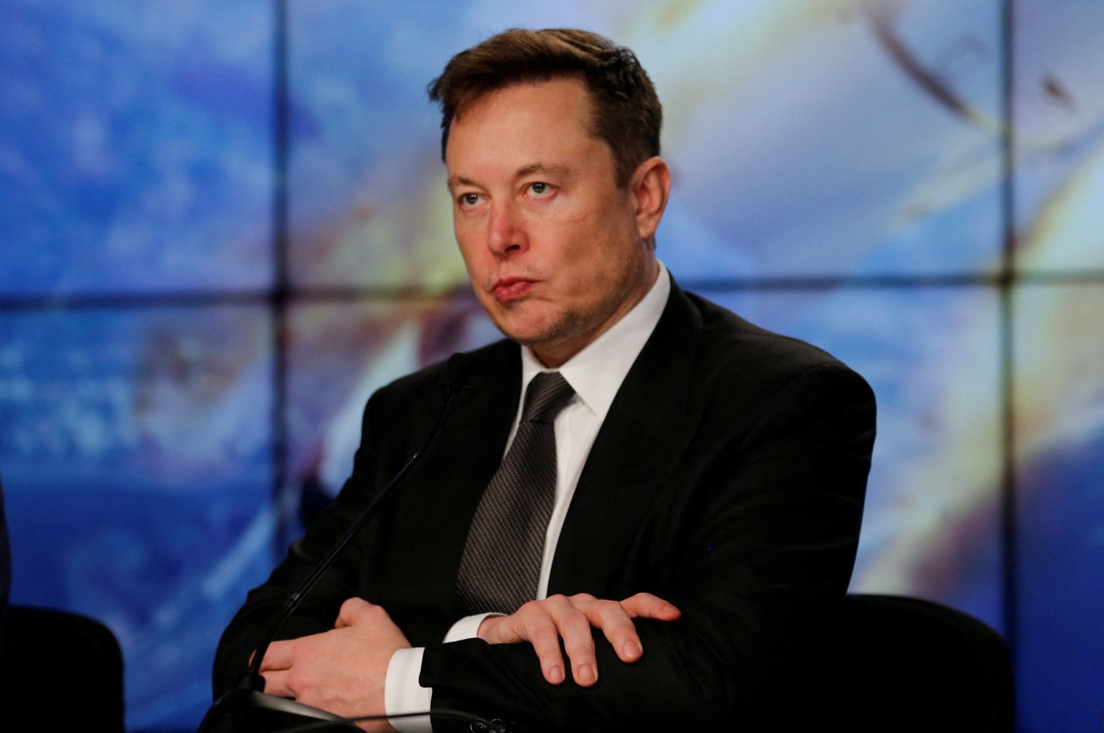 Elon Musk reacts at a post-launch news conference to discuss the SpaceX Crew Dragon astronaut capsule in-flight abort test at the Kennedy Space Center in Cape Canaveral, Florida, U.S. Jan. 19, 2020. (Reuters File Photo)