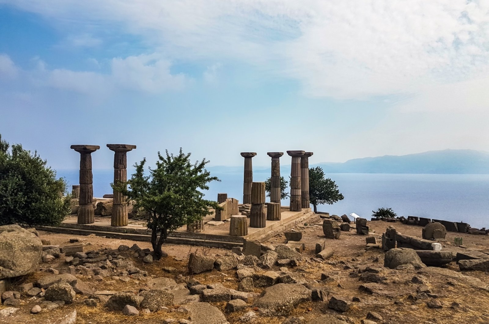 Kampanye pariwisata TurkAegean yang didukung Uni Eropa membuka perselisihan baru dengan Yunani