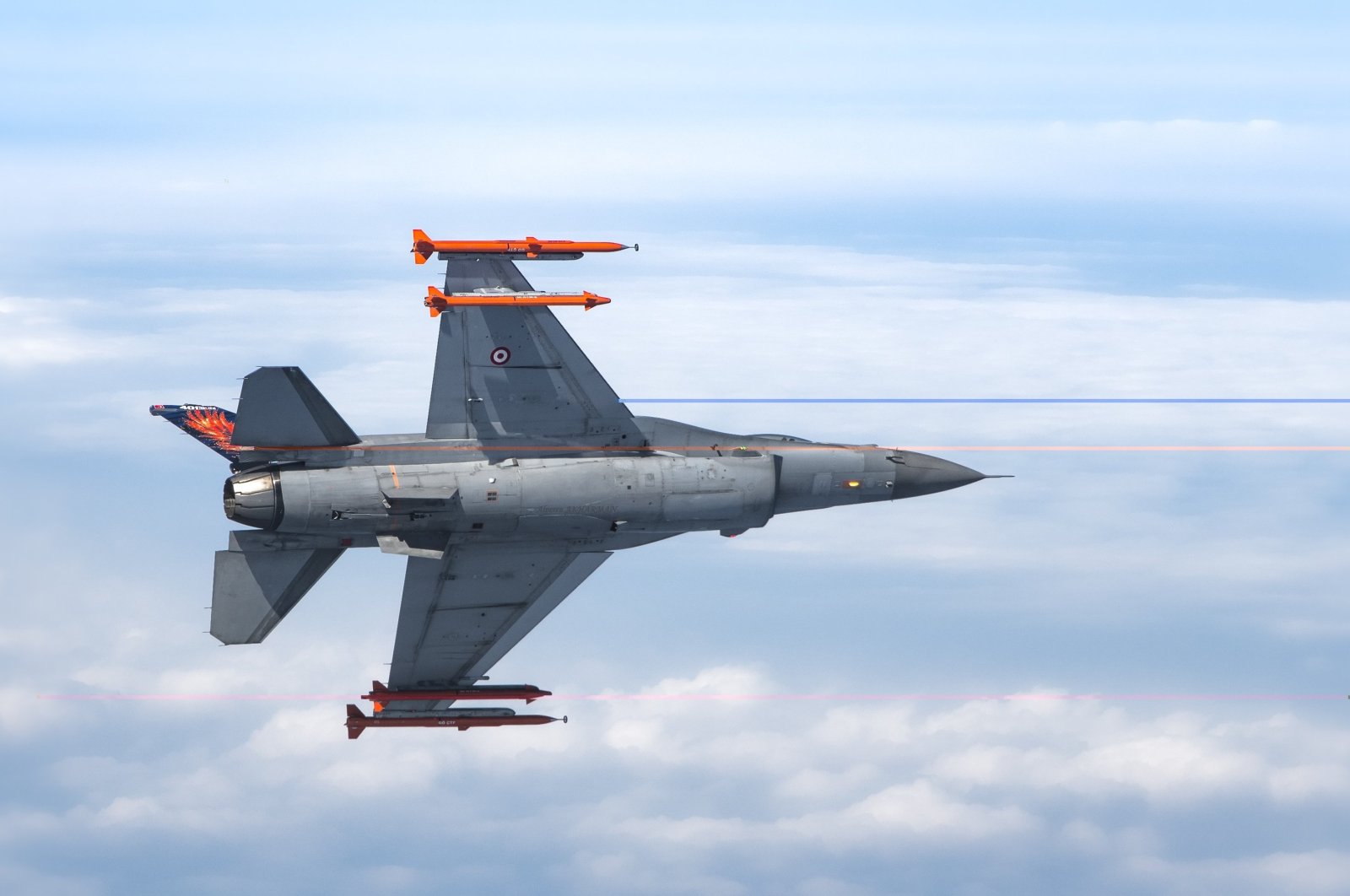 Bozdoğan and Gökdoğan air-to-air missiles are seen attached to a fighter jet in this undated photo. (Courtesy of TÜBITAK SAGE)