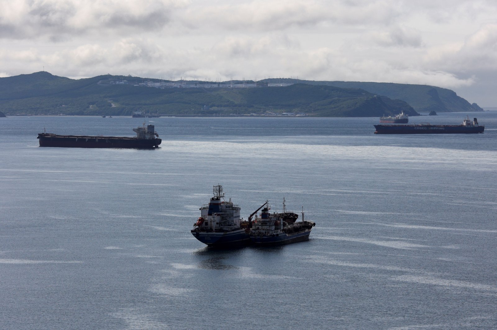 Tankers in Nakhodka Bay near the crude oil terminal Kozmino outside the port city of Nakhodka, Russia, June 13, 2022. (Reuters Photo)