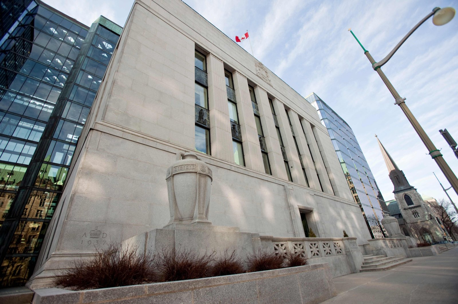 The Bank of Canada building in Ottawa, Canada, April 12, 2011. (AFP File Photo)