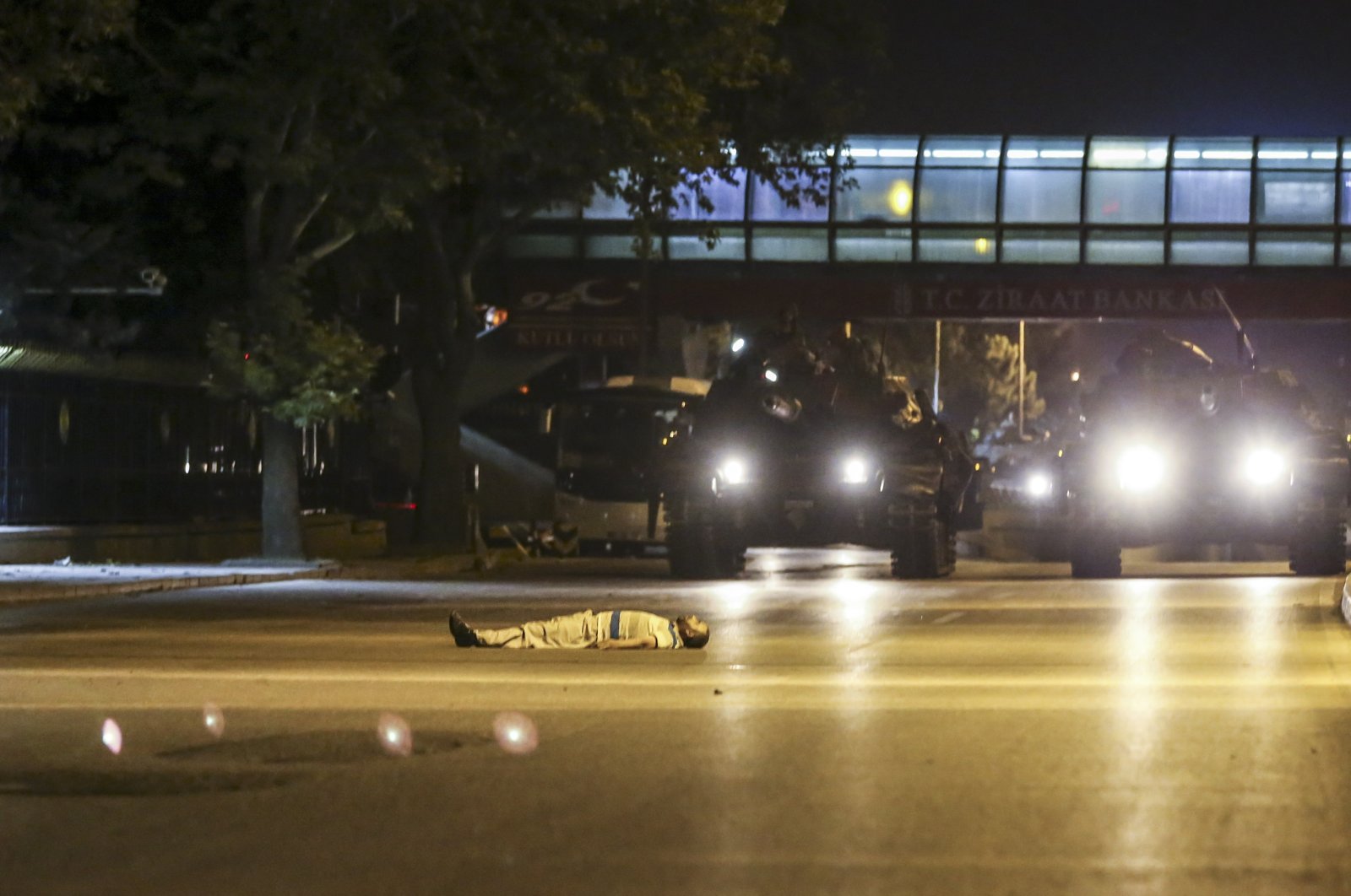Yusuf Çelik lies on the road in front of approaching tanks on the night of the July 15 coup attempt, Istanbul, Turkey, July 15, 2016. (AA Photo)