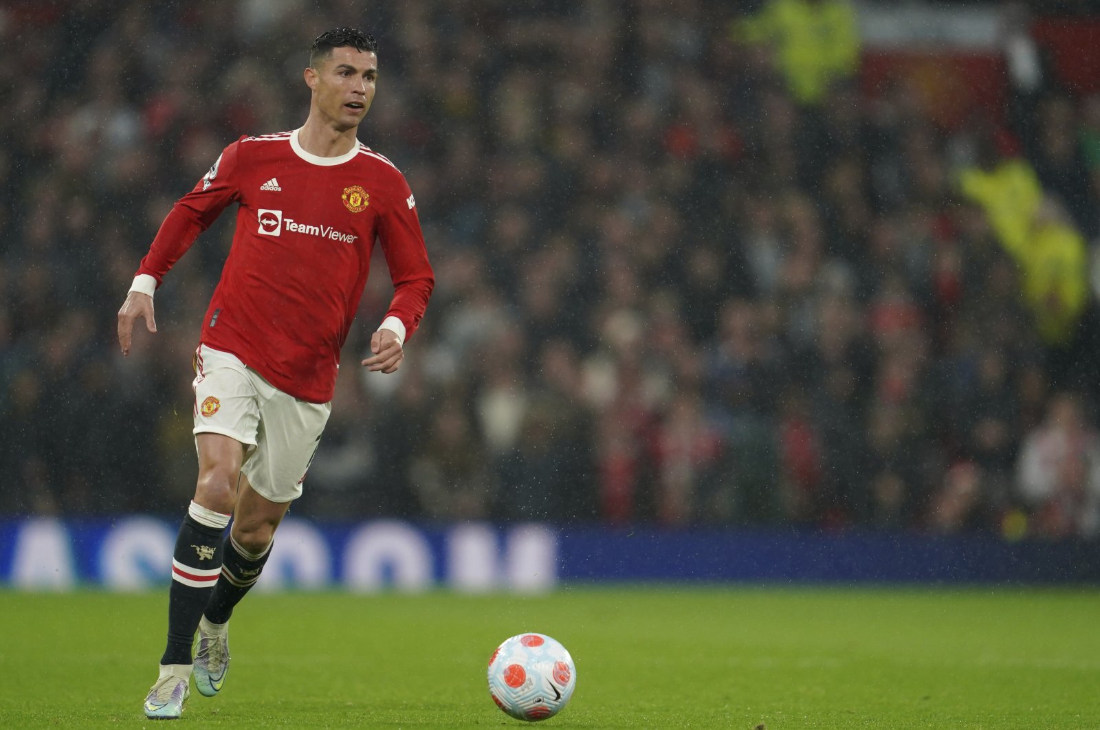 Man Utd&#039;s Cristiano Ronaldo in action during a Premier League match, Manchester, England, May 2, 2022. (AP Photo)