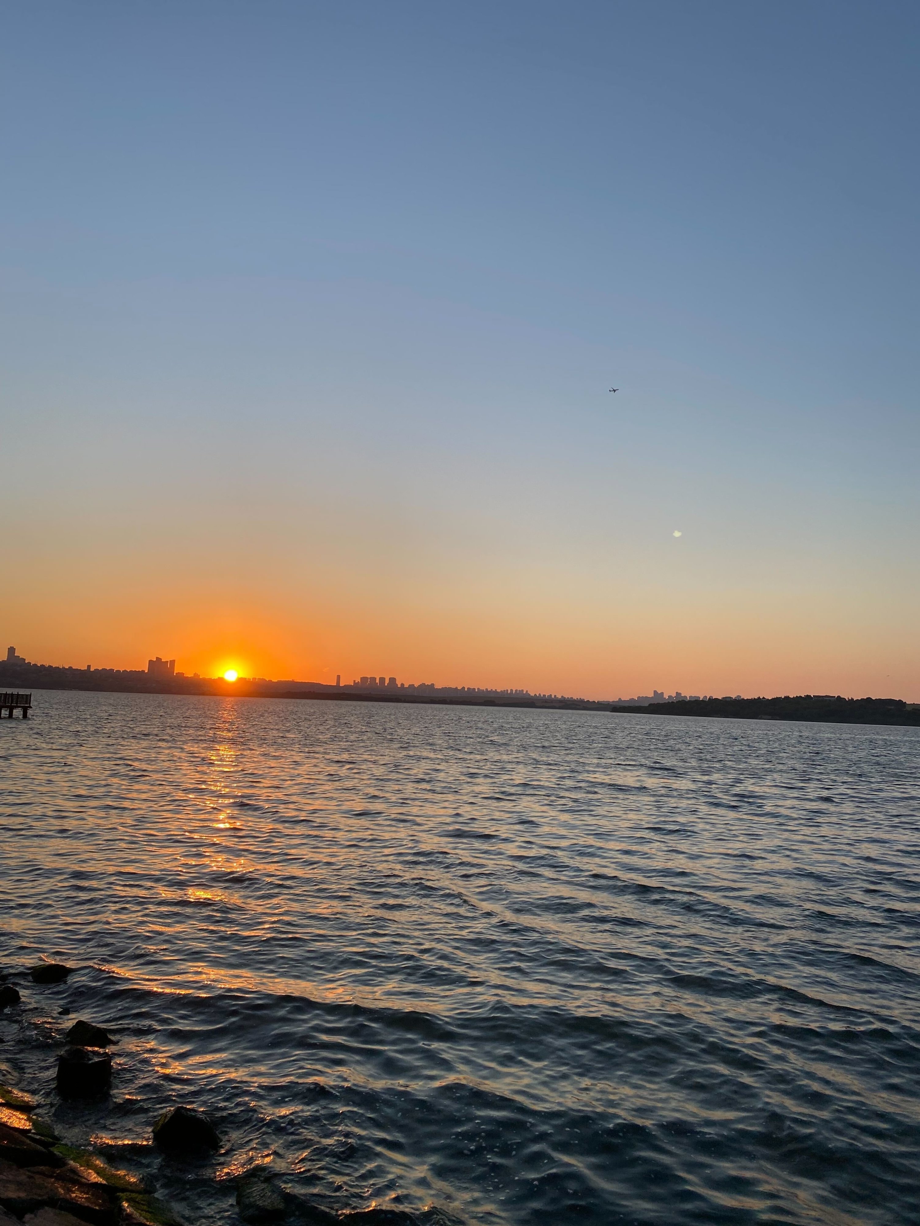 Lake Küçükçekmece at sunset, Istanbul, Turkey, June 6, 2022. (Photo by Buse Keskin)
