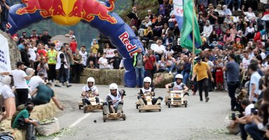 Racers take part in the 13th Traditional Red Bull Formulaz Wooden Car Festival, Rize, Turkey, July 17, 2022. (AA Photo)