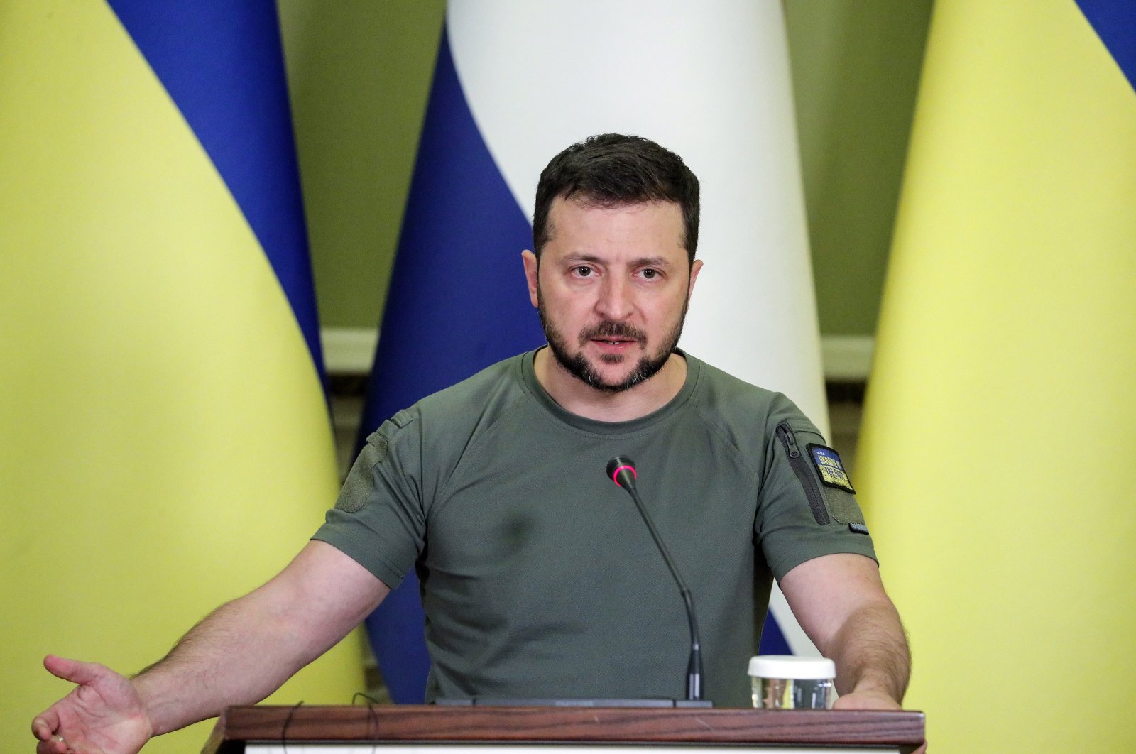 Zelenskyy memecat kepala keamanan Ukraina, jaksa agung