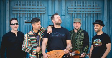 Hungarian folk music group Kerekes band interprets Aşık Veysel&#039;s “Uzun Ince Bir Yoldayım” ("I am on a Long, Narrow Road"). (AA)