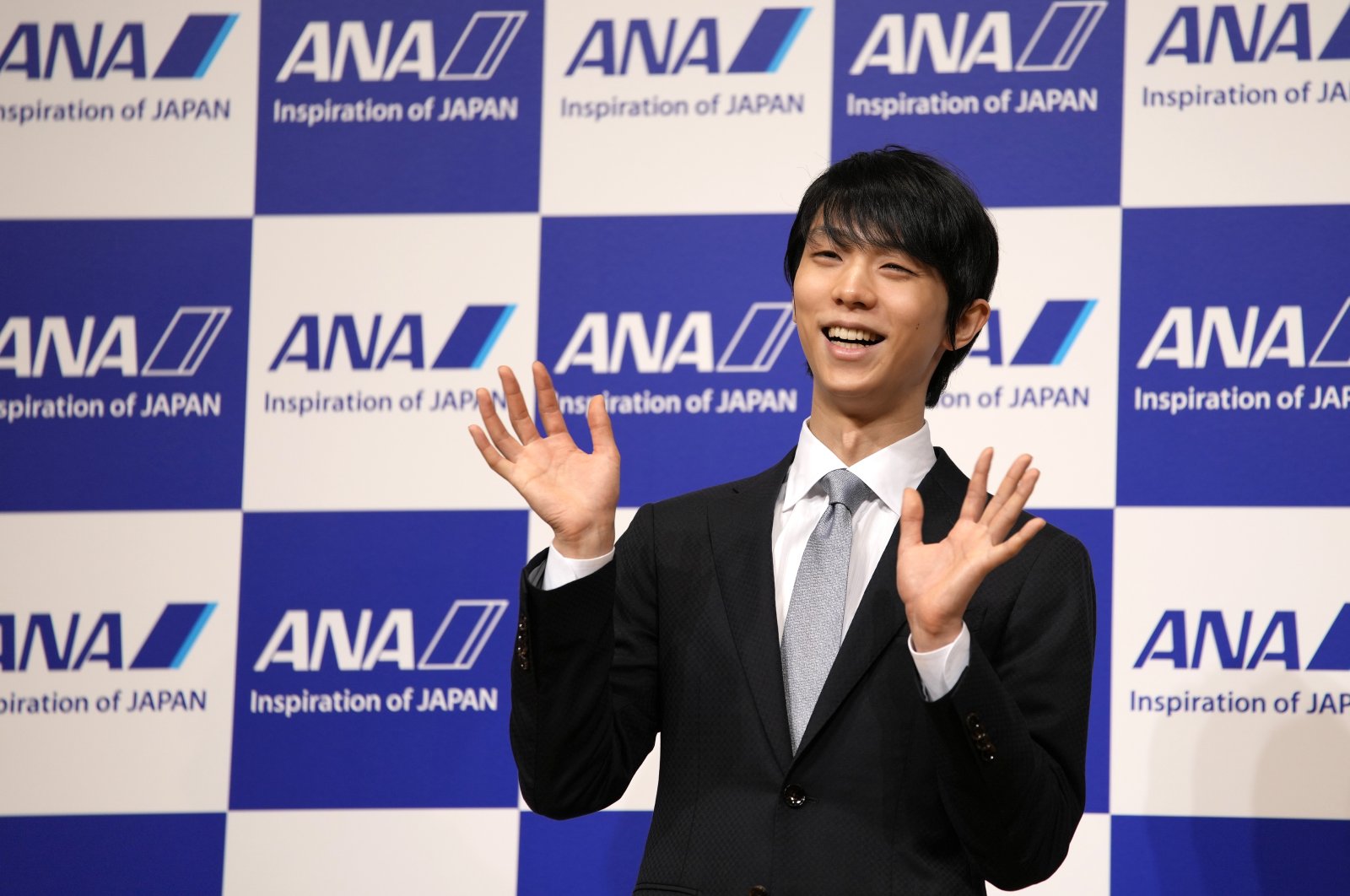 Japan&#039;s two-time Olympic champion Yuzuru Hanyu during a press conference, Tokyo, Japan, July 19, 2022. (AP Photo)