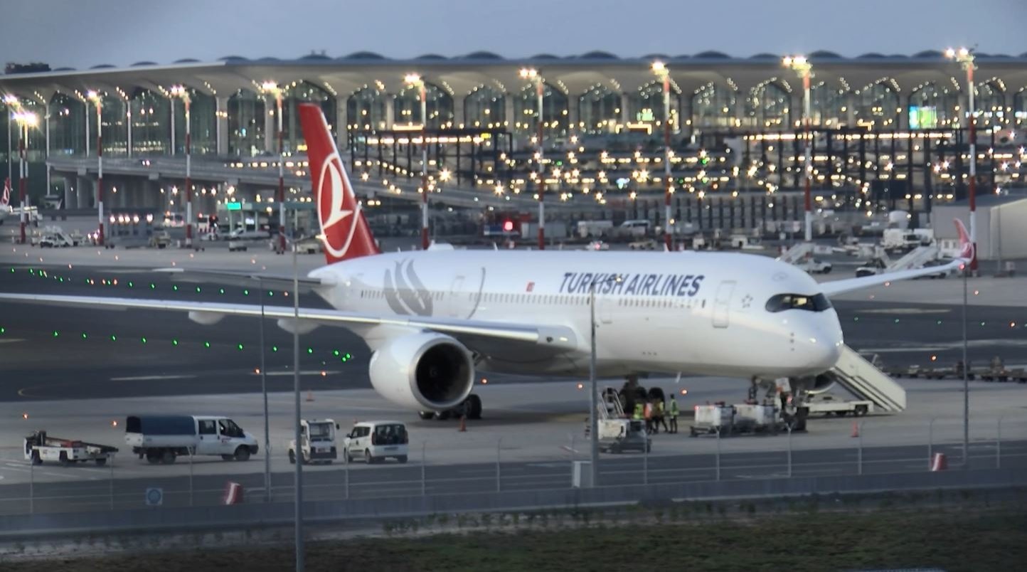 A Turkish Airlines plane, July 6, 2022. (DHA Photo)