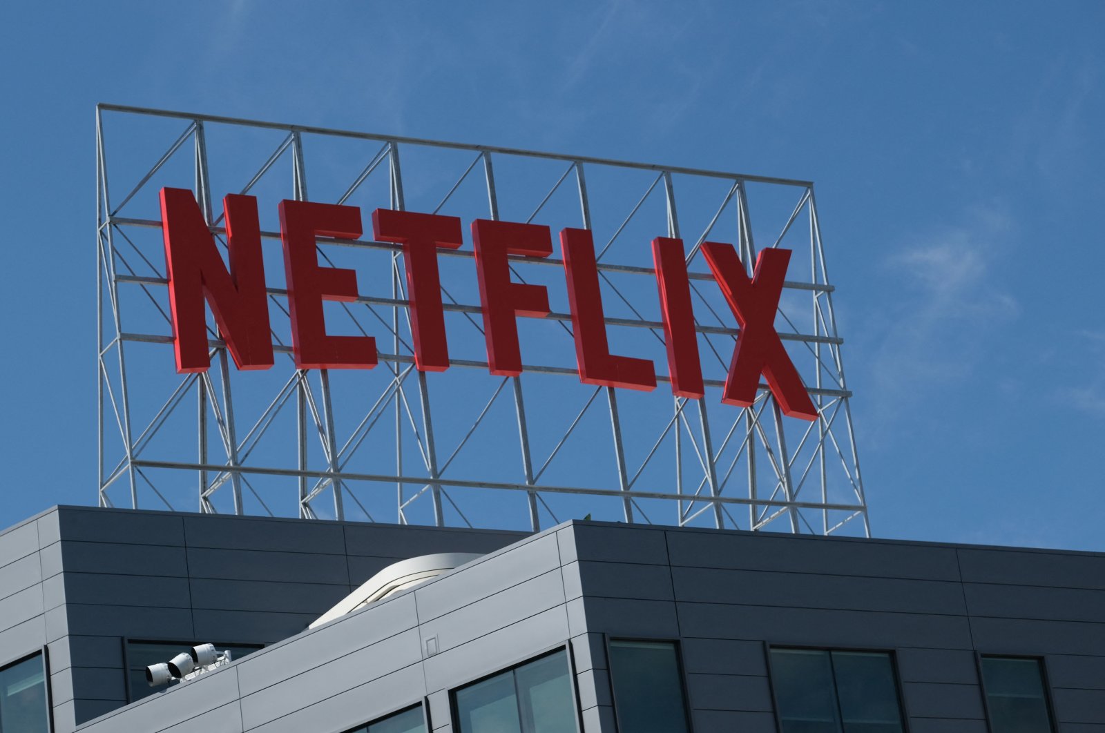 The Netflix logo is seen on top of their office building in Hollywood, California, U.S., March 2, 2022. (AFP Photo)