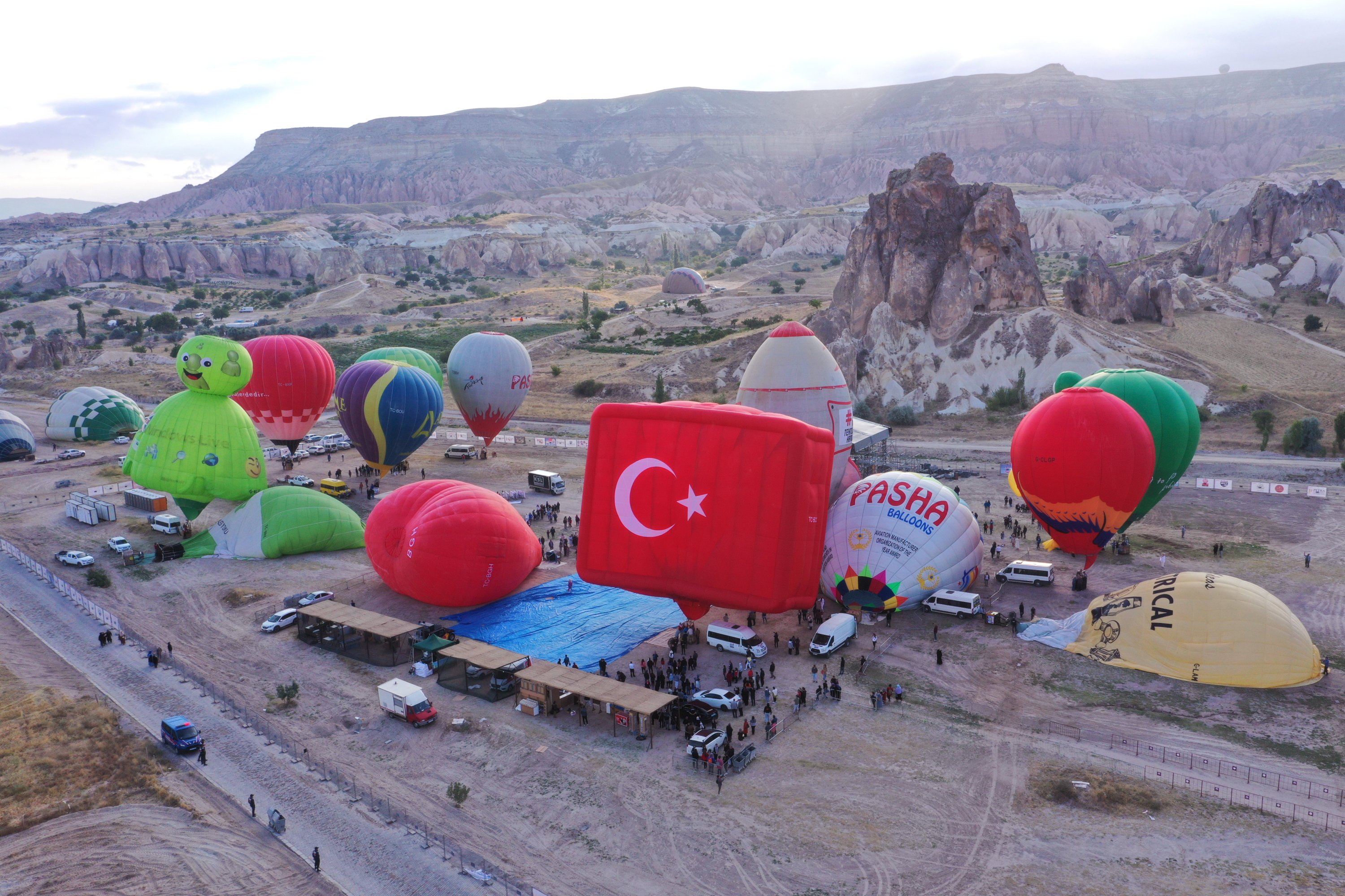 Turkey's Cappadocia hosts International Hot Air Balloon Festival