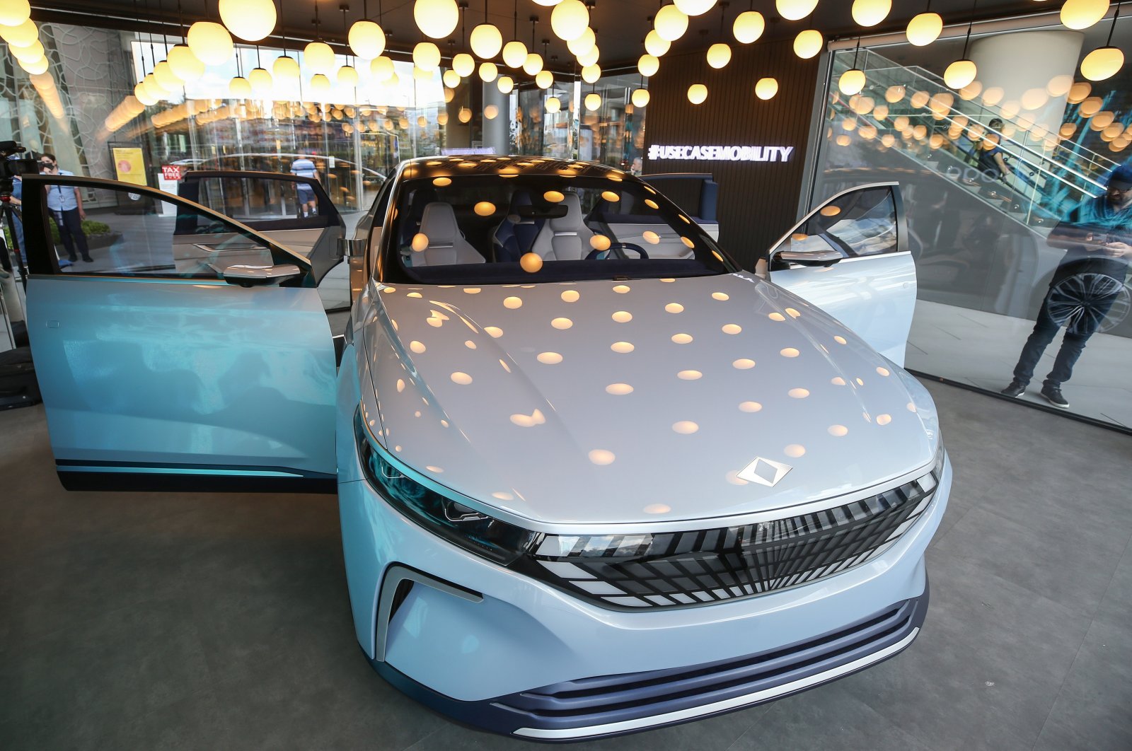 Togg Turki pamerkan mobil konsep pintar di Istanbul