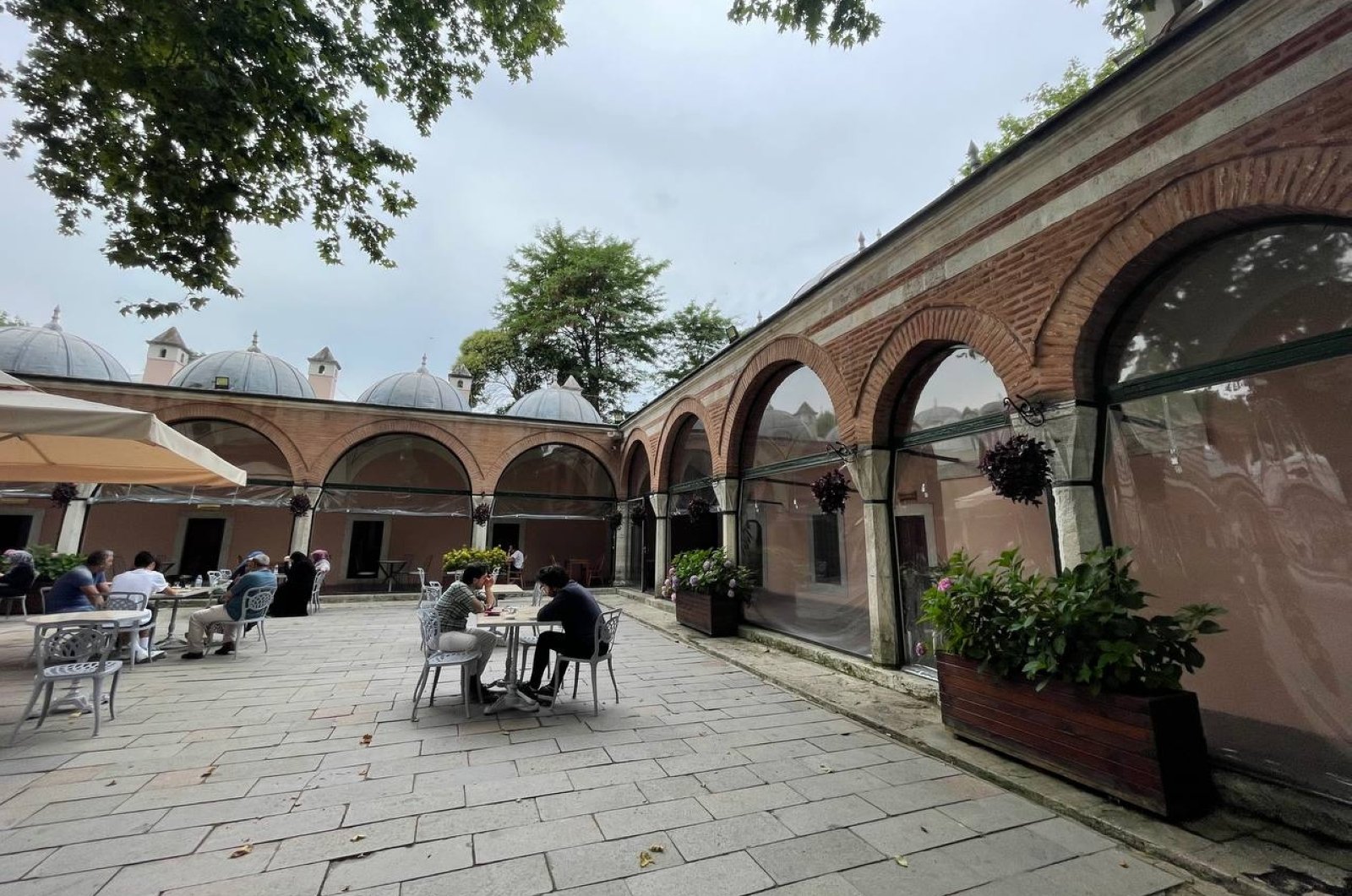 Kompleks yang dibangun oleh arsitek Ottoman Sinan berubah menjadi pusat seni