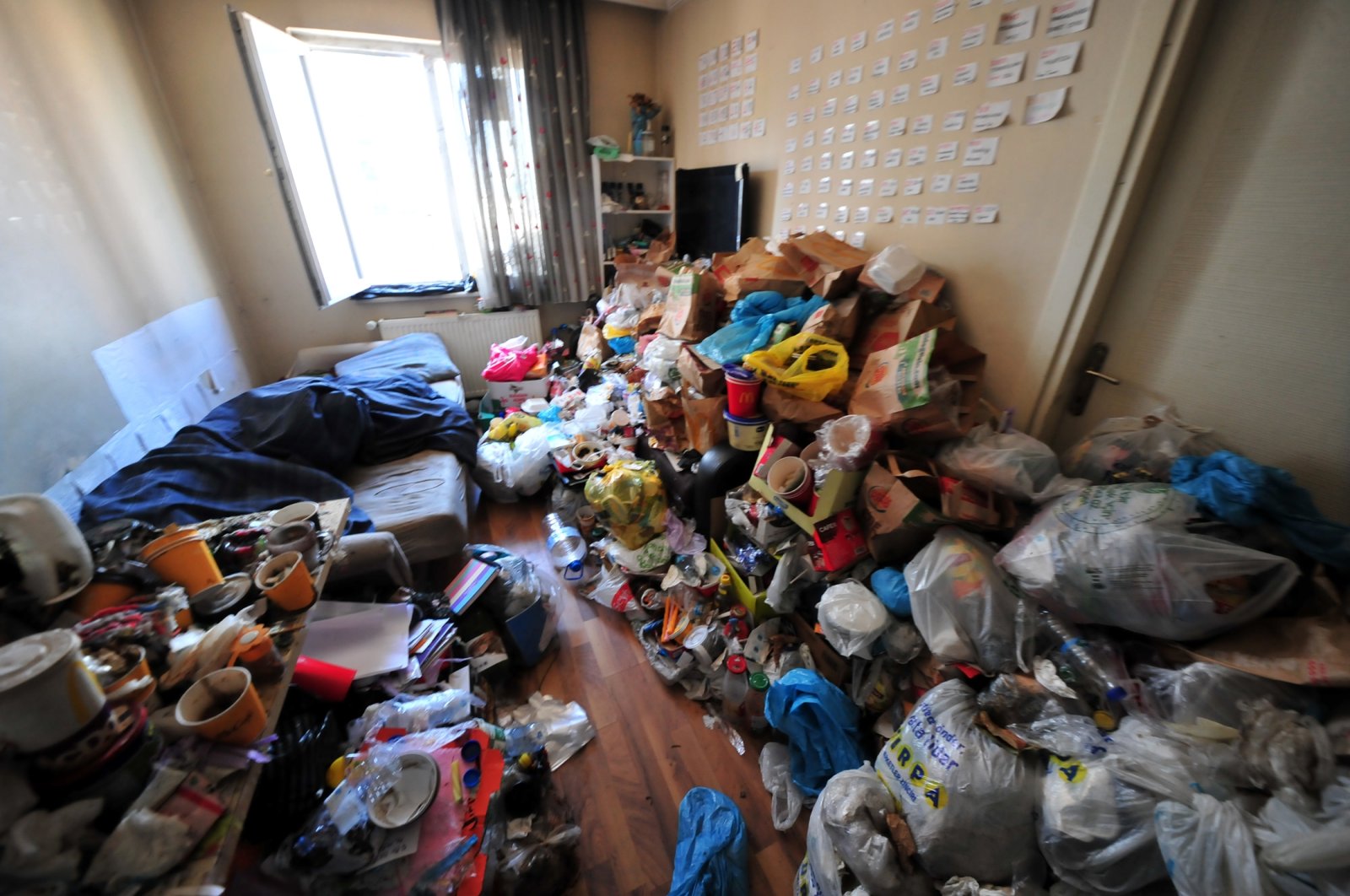 The hoarder&#039;s house is cluttered with garbage, Bursa, Turkey, July 25, 2022. (DHA Photo)