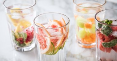 You can infuse your water with fruit, herbs and vegetables. (DPA) 