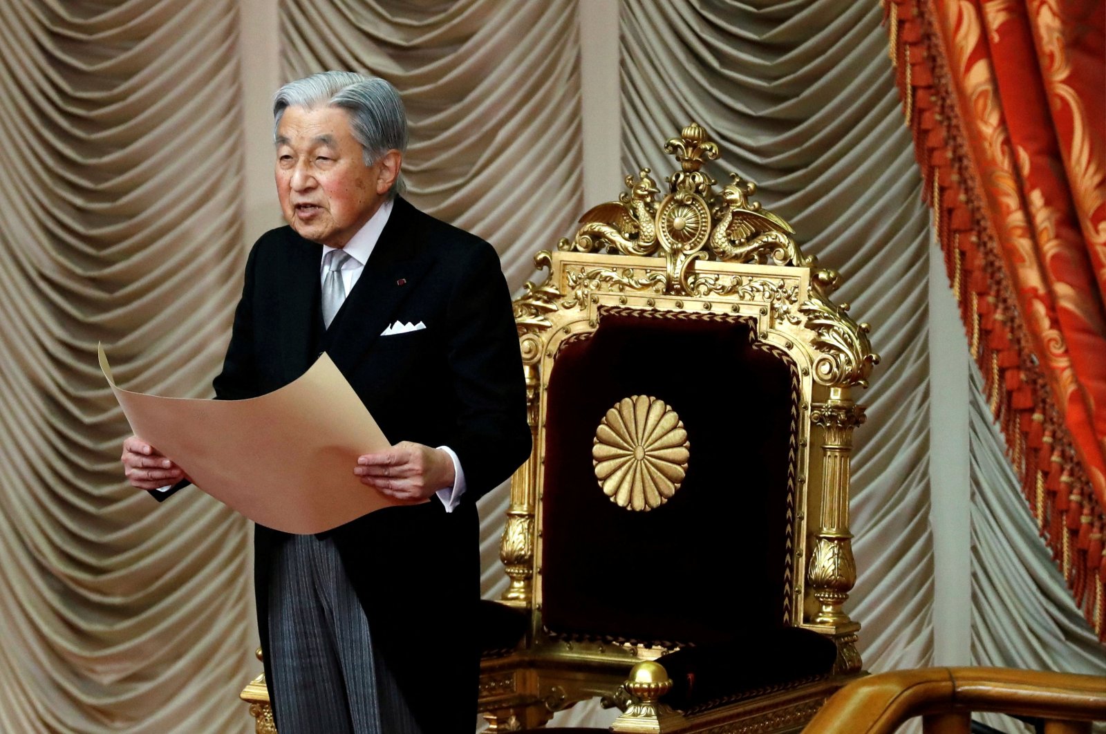 Japan&#039;s former Emperor Akihito declares the opening of an ordinary session of parliament in Tokyo, Japan, Jan. 28, 2019.  (Reuters Photo)