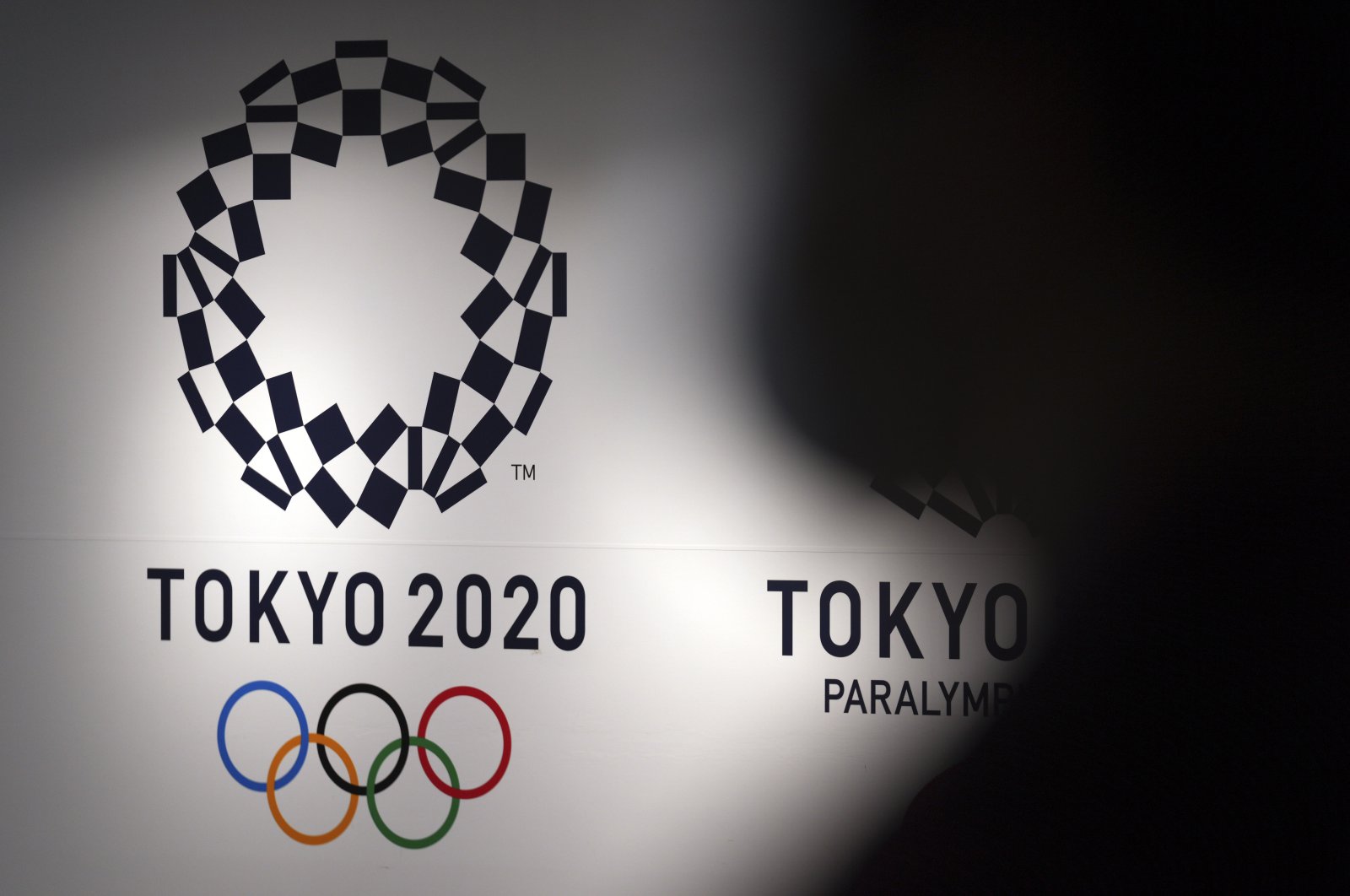 Polisi menggerebek rumah eksekutif Olimpiade Tokyo karena pembayaran sponsor