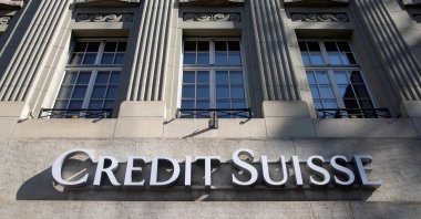 The logo of Swiss bank Credit Suisse is seen at a branch office in Bern, Switzerland, May 2, 2022. (Reuters Photo)