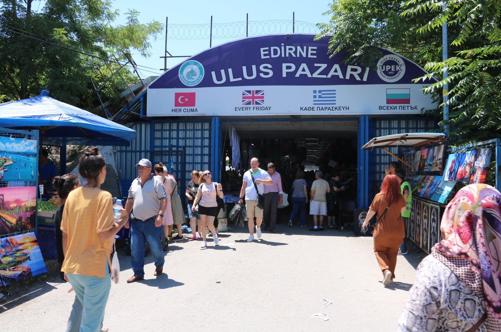 People are seen entering and exiting Ulus Pazarı, a famous local marketplace in the northwestern province of Edirne, Turkey, June 17, 2022. (IHA Photo)