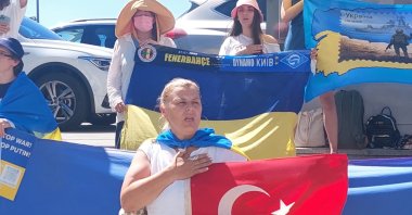 A group of Ukrainians protest the Fenerbahçe fans who chanted &quot;Putin&quot; during a match, Istanbul, Turkey, July 28, 2022. (DHA Photo)