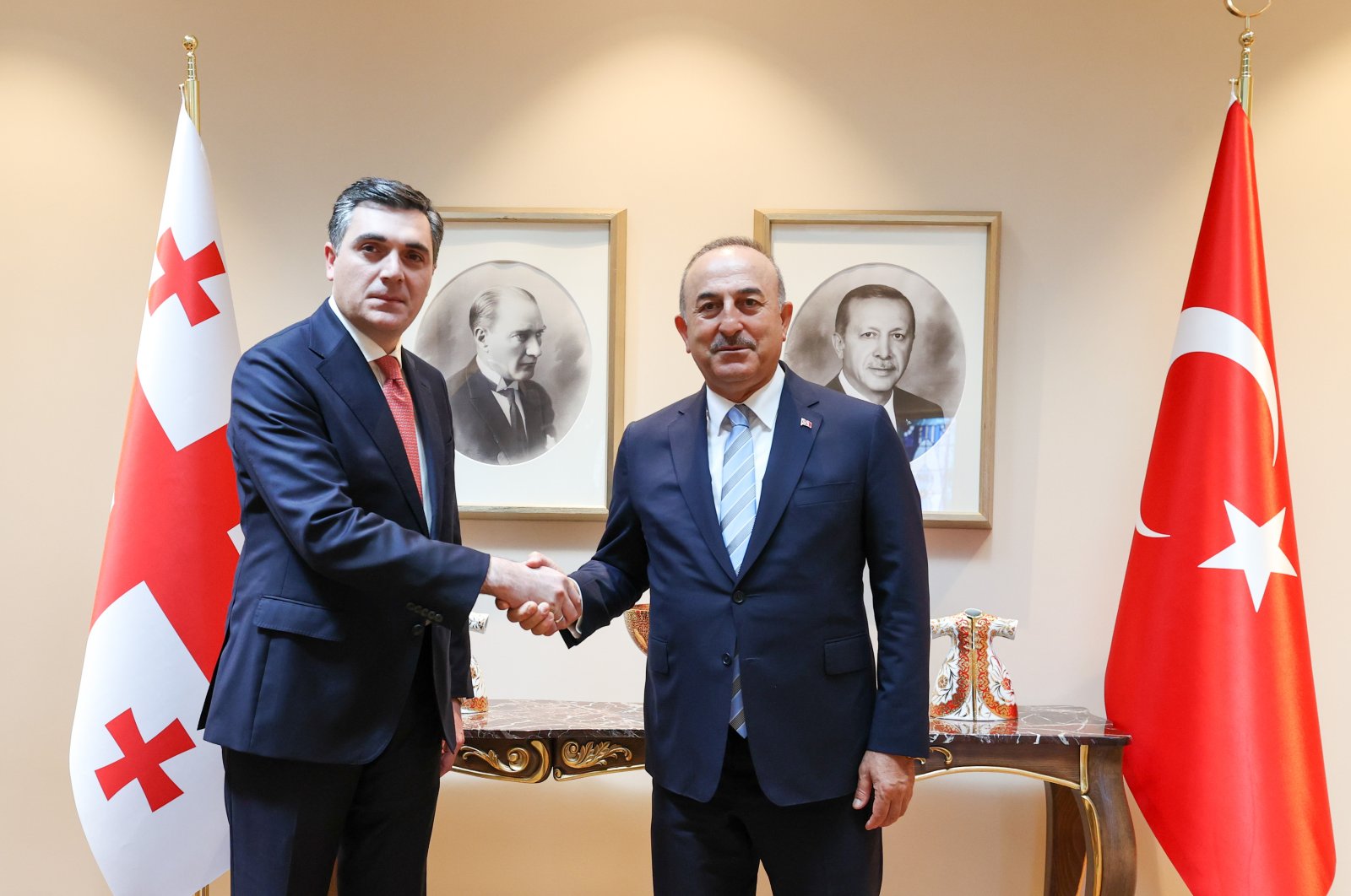 Foreign Minister Mevlüt Çavuşoğlu (R) and his Georgian counterpart Ilia Darchiashvili are seen in Istanbul, Turkey, July 28, 2022 (AA Photo)